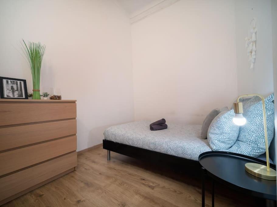 Equipe 4 Couchages Avec Terrasse Et Parking Apartment